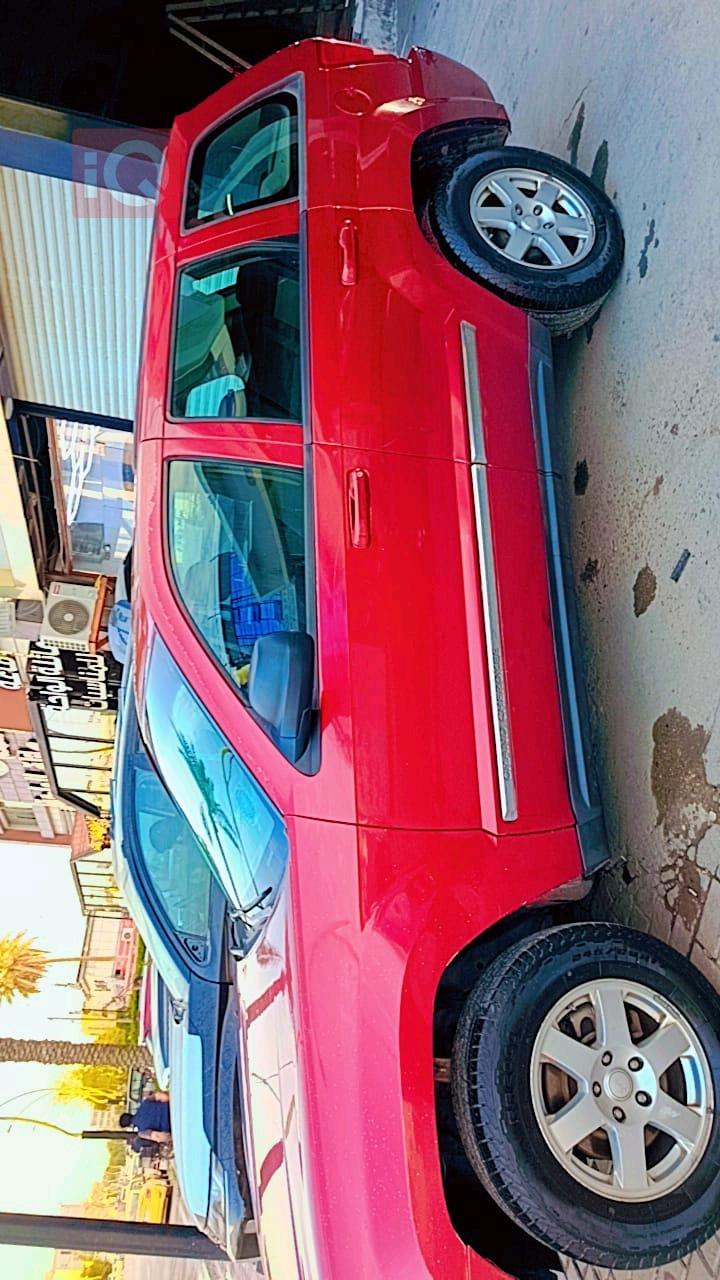 جیپ گراند شیرۆکی